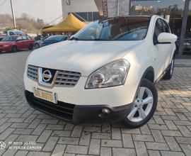 Nissan Qashqai / 2.0, 140CV /BENZ.