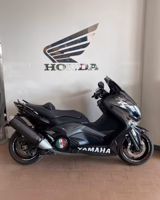 Yamaha T Max 530