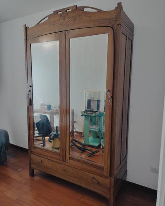 armadio stile liberty fine 800 inizi 900