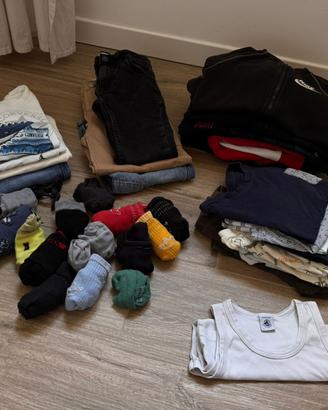 Stock abbigliamento bimbo