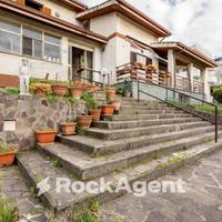 VILLA UNIFAMILIARE CON GIARDINO
