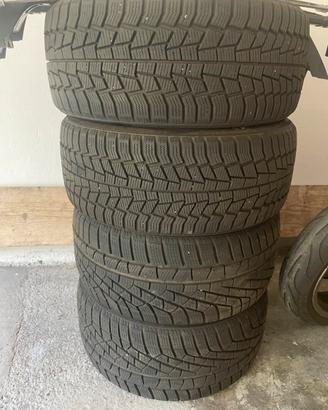 Pneumatici Mercedes slk 225 40 R18 e 245 35 R18