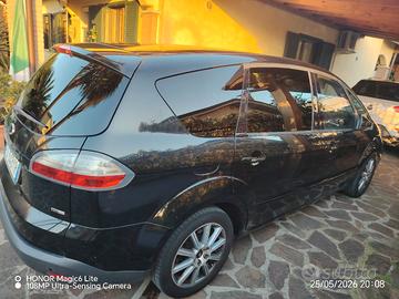Ford Smax 