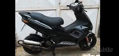 Runner Gilera 180