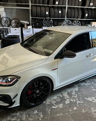 Cerchi NUOVI Volkswagen Golf TCR raggio 19 cod.834