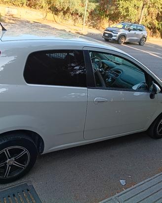 FIAT GRANDE PUNTO VAN 1 3 MULTIJET 75CV EURO6 
