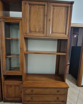 Parete attrezzata in legno massello
