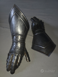 Guanti armatura gotici