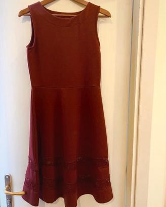 Vestito elegante senza maniche taglia 42