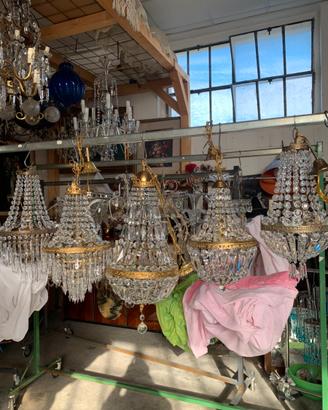Lampadari a  mongolfiera  pronti da appendere