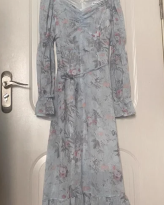 Abito blu in chiffon floreale