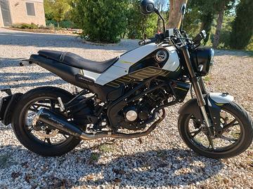 Benelli Leoncino 125