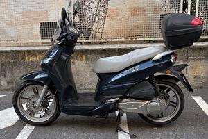 Motorino Tweet 125 Peugeot