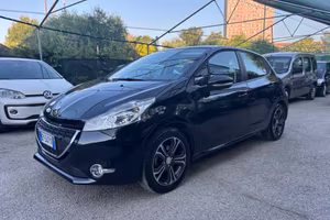 Peugeot 208 1.4 HDi 5 porte Allure OK NEOPATENTATI