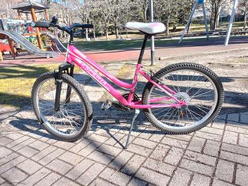 MTB 24 pollici praticamente nuova