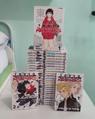 Tokyo Revengers 1-24 + Character Book 1 e 2