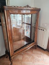 Vetrina anni 50 stile Chippendale