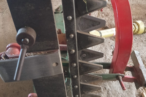 Ranghinatore e barra falciante