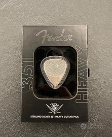 FENDER STERLING GUITAR PICK plettro  in argento