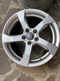 Cerchi in lega Audi A3 Sline originali