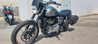 Triumph T100 Bonneville