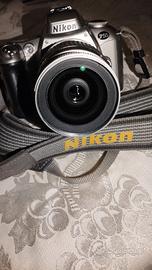 Macchina fotografica Nikon F55 