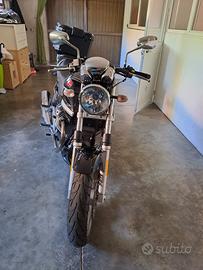 Moto guzzi breva 750