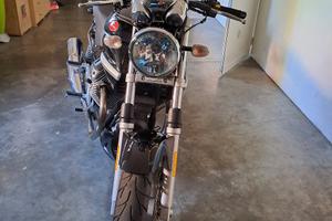 Moto guzzi breva 750