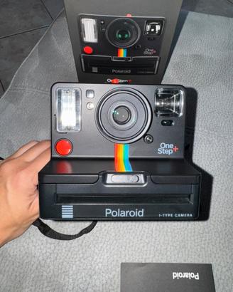 Polaroid OneStep + Bluetooth i-Type Instant Camera