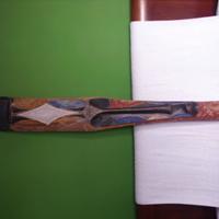 Maschera africana il legno dipinto