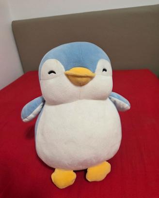 peluche miniso pinguino