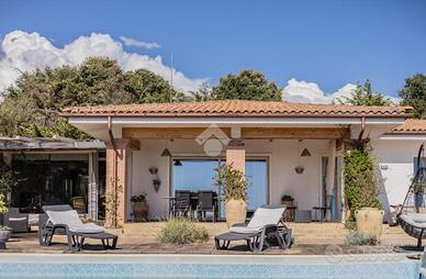 VILLA SINGOLA A CERVETERI