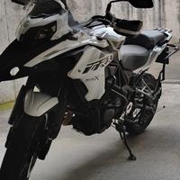 Benelli trk 500 x