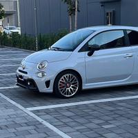 Abarth 595 2021
