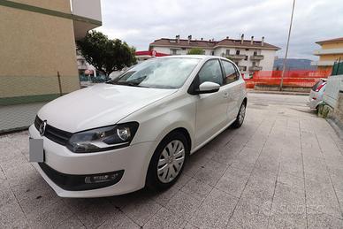 Polo 12 TDI Disel 5 porte anno 2011 E. 4500 tratt.