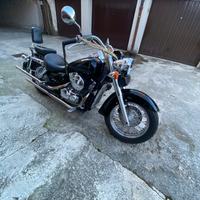 Honda Shadow 750