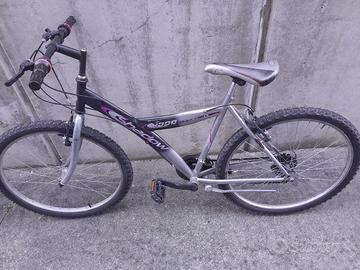  2 bici uomo 60e l una 1  bella gomme nuove 