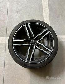 Cerchi in lega + gomme R 18 Audi