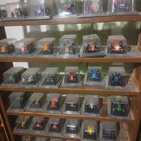 modellini di trattori 