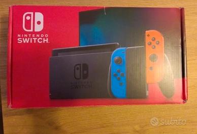 Nintendo switch oled con accessori 