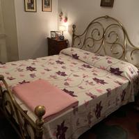 Letto matrimoniale in ottone satinato