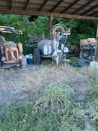 Botte diserbo 1200lt con segna file 16 mt 700 EURO