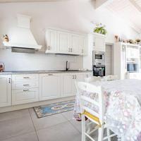 Nuova villa unico livello con doppio giardino