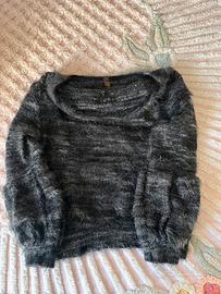 Maglione morbido bambina con maniche particolari