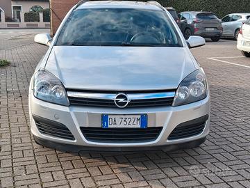 Opel Astra 1.9 CDTI 120CV Station Wagon Cosmo..320