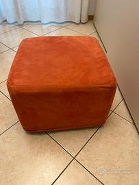Pouf appoggiapiedi