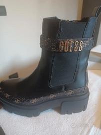 Guess Yelma Texani/Biker Neri in Pelle
