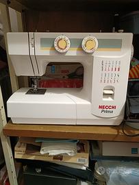 Macchina da cucire Necchi Prima