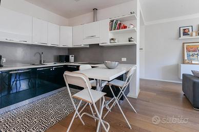 Mobili cucina con elettrodomestici