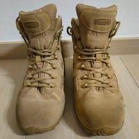 Scarponcini Reebok colore desert modello militare 
